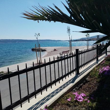 Apartman Figaro Pogled Od Milijun Dolara, 2 Tusa, 2 Wc Kaštela 外观 照片