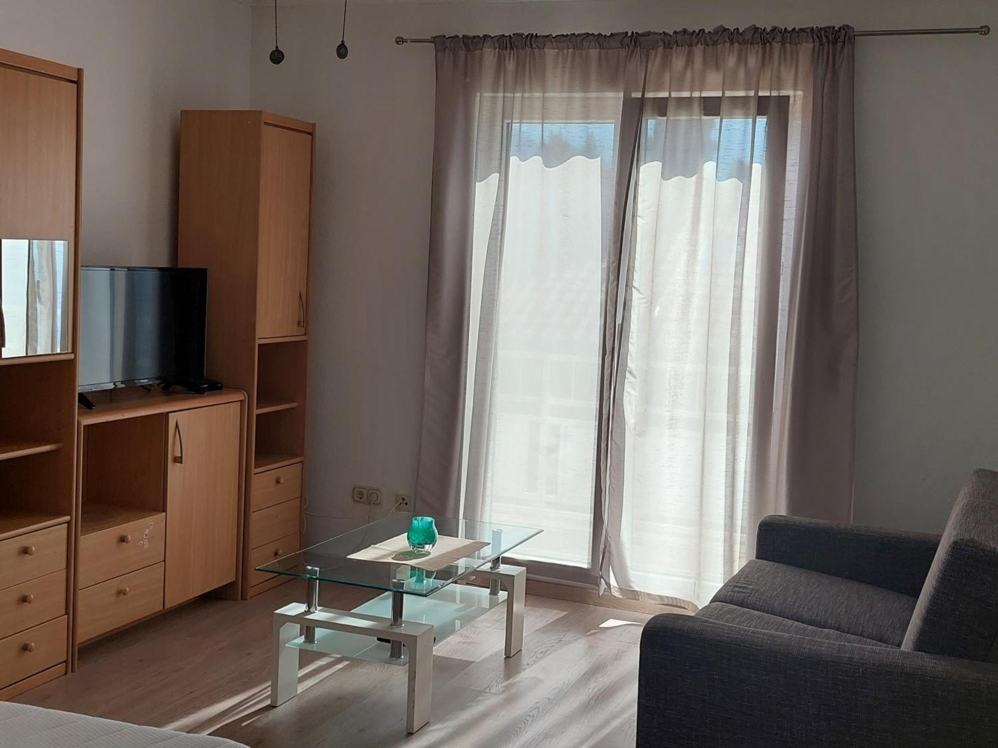Apartman Figaro Pogled Od Milijun Dolara, 2 Tusa, 2 Wc Kaštela 外观 照片