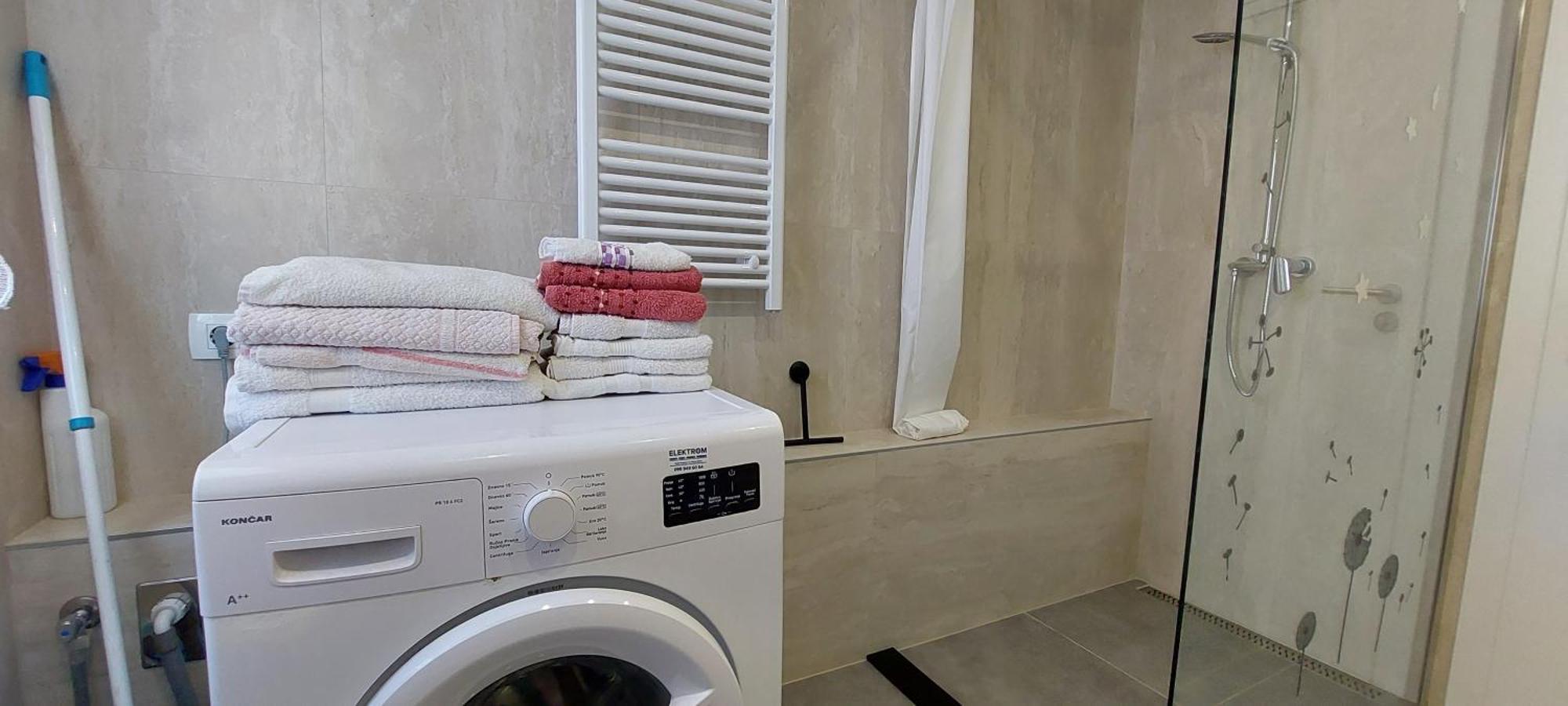 Apartman Figaro Pogled Od Milijun Dolara, 2 Tusa, 2 Wc Kaštela 外观 照片